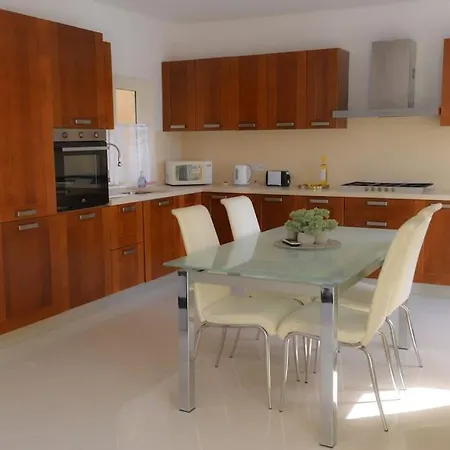 Seafront Duplex Penthouse With Terrace Overlooking Xlendi Bay Exterior photo