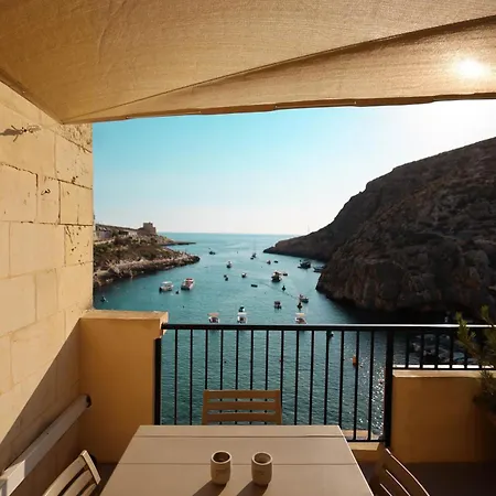Seafront Duplex Penthouse With Terrace Overlooking Xlendi Bay Exterior photo