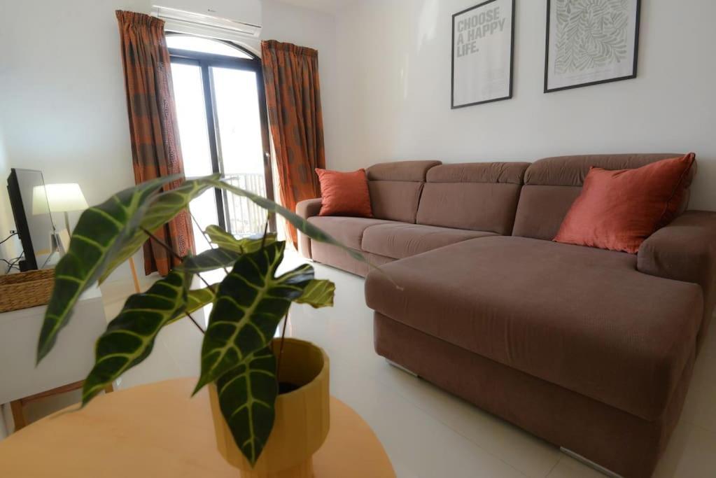 Apartment Seafront Duplex Penthouse With Terrace Overlooking Bay