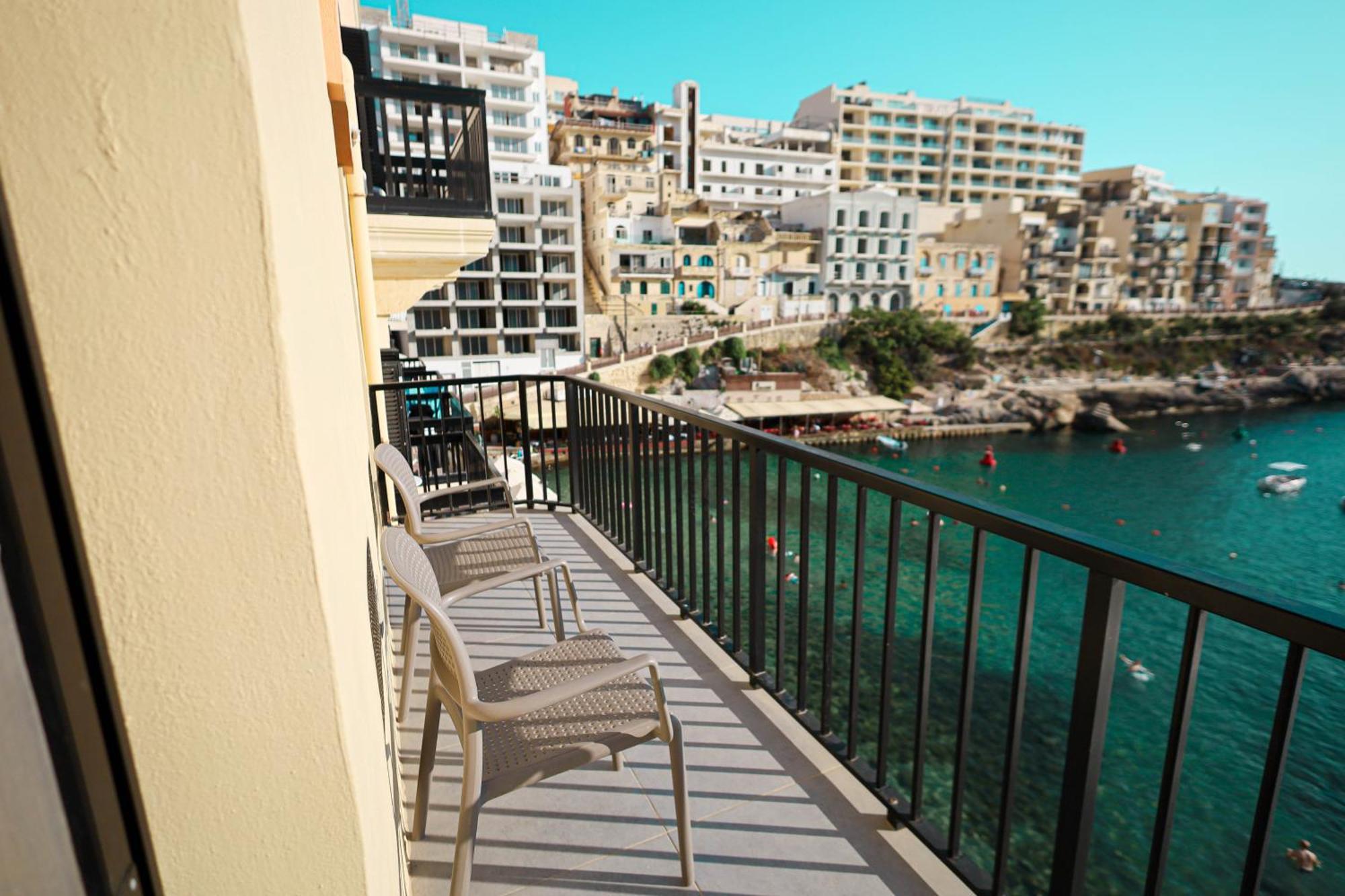 Apartment Seafront Duplex Penthouse With Terrace Overlooking Bay