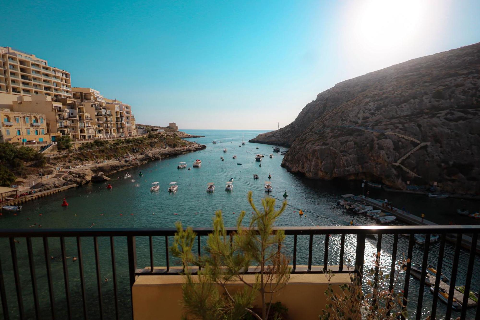 Seafront Duplex Penthouse With Terrace Overlooking Bay Apartment